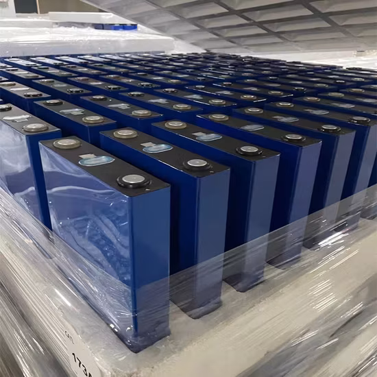 Celle solari della batteria 3.2V 3.7V 125Ah 137Ah 150Ah LiFePO4 del fosfato prismatico agli ioni di litio